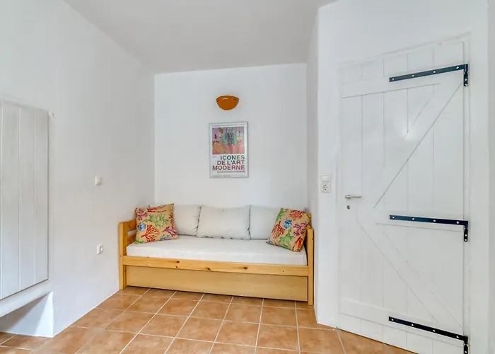 Lefkes Village Living *